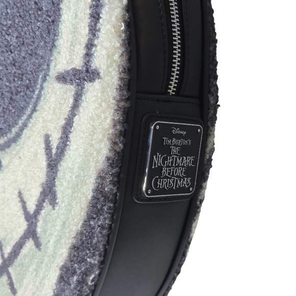 Loungefly Disney Jack Skellington Huge Figural Sherpa Tote Bag - NWT - Picture 3 of 4